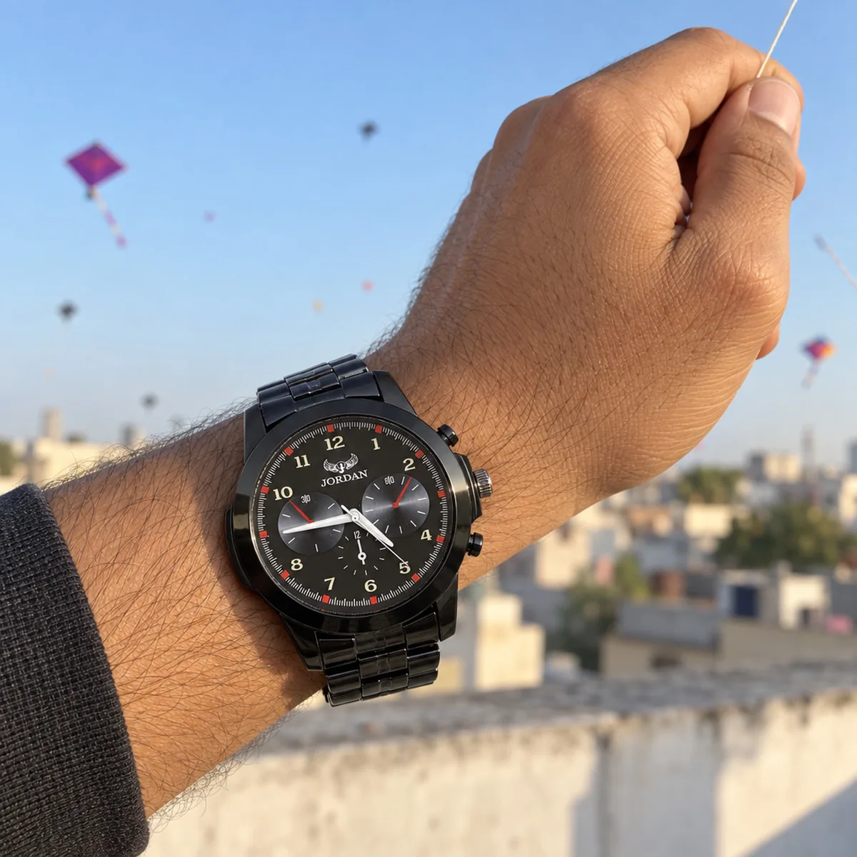 Stealth Pilot, wrist