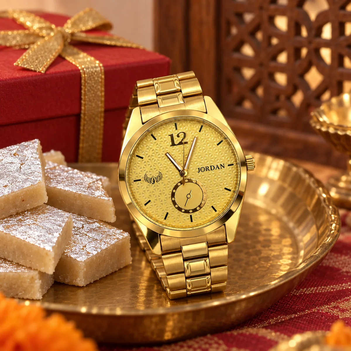 Gold Lattice, lifestyle
