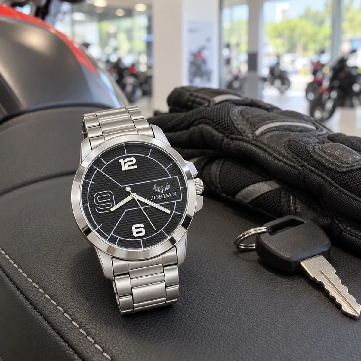Steel Panel Black, lifestyle