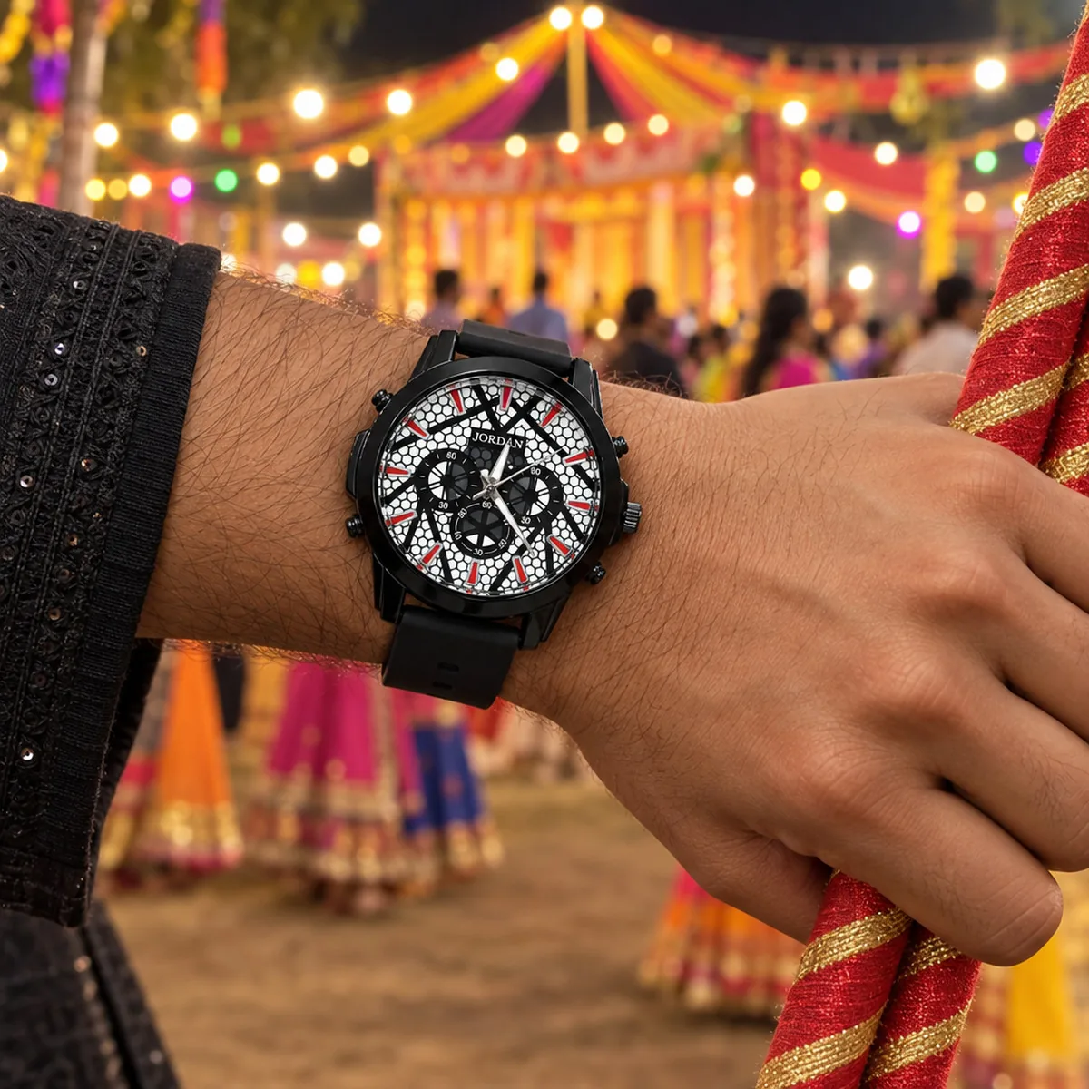 Stealth Hex, wrist